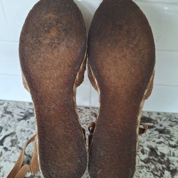 Ugg ankle strap wedge espadrille wool sandals size 9 - Picture 9 of 11